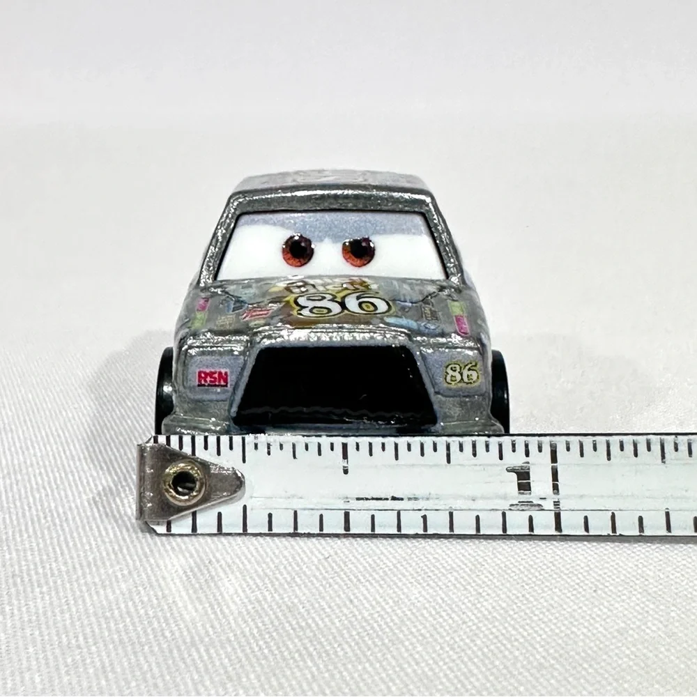 Disney Cars Die-cast Mini Racers Metallic Chick Hicks Mattel 2016